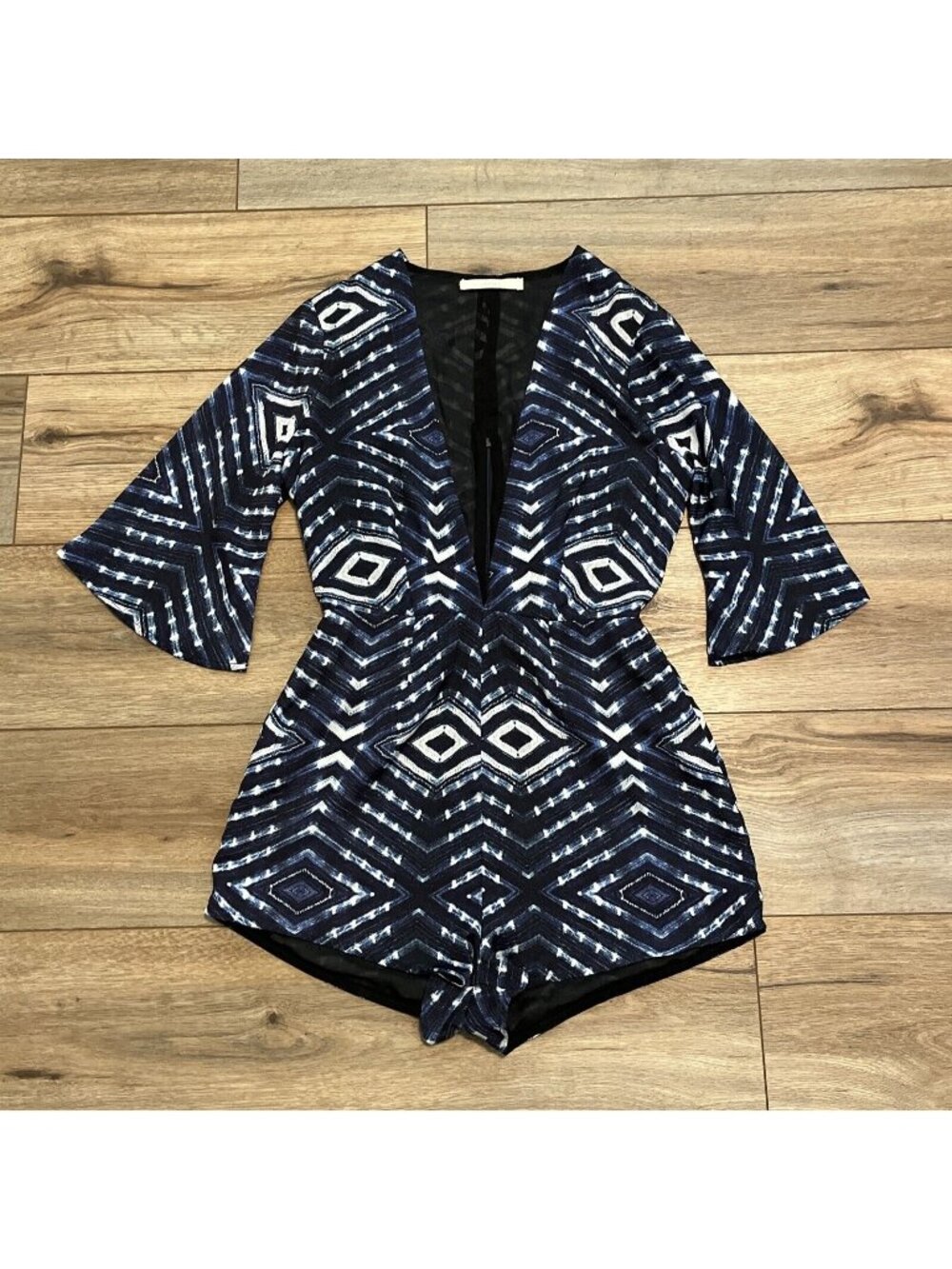 Women's Capulet Romper Shorts SZ Small Blue White Deep V Back Zip